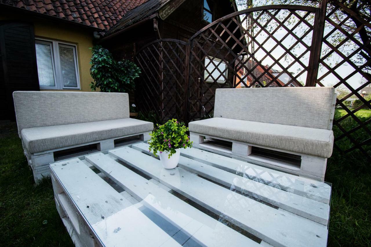 Domek Nad Jeziorem Dobskim - Fuleda 5 Exterior foto